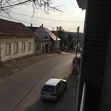 Hiv-lak ゲストハウス *