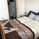 Hiv-lak Guest house Eger