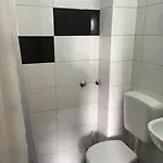 Guest house Hiv-lak *